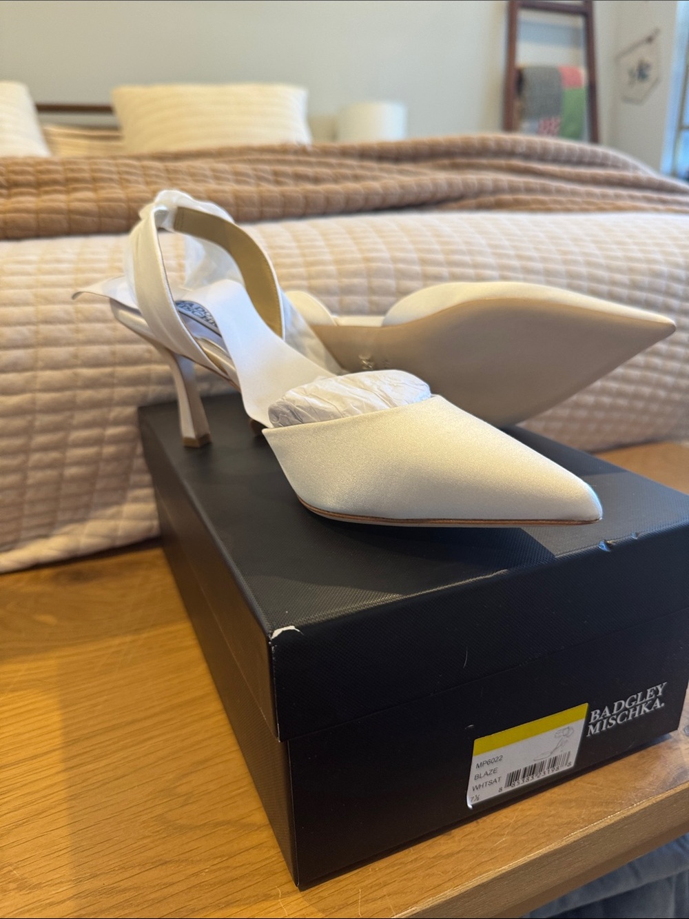 Badgley Mischka Blaze White Satin Pointed Slingback Heels NWT